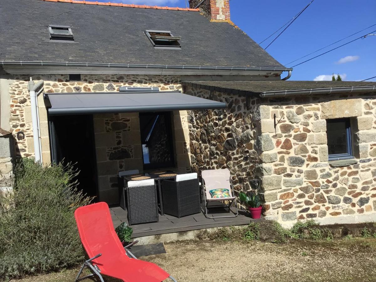 Maison En Pierre A La Campagne Proche De La Mer Plourhan Esterno foto